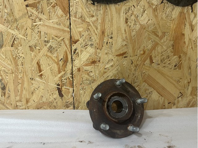 Подшипник в сборе со ступицей передний BDTS3304X MAZDA
