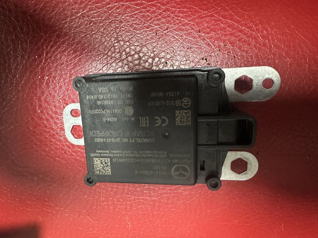 Радарный датчик дистанции BDTS67XA0E MAZDA