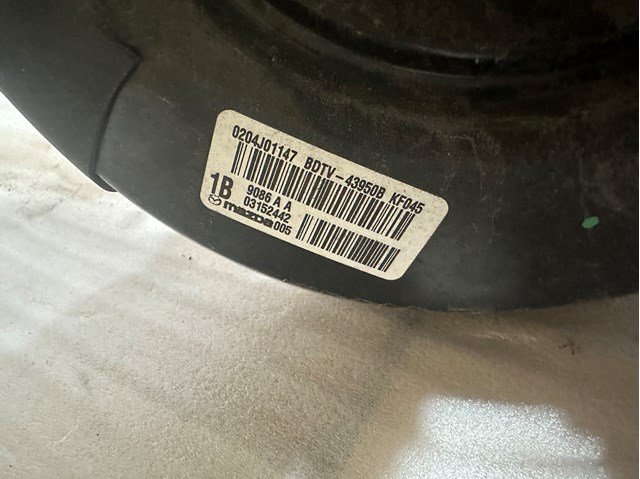 Вакуумник BDYS4380ZB MAZDA