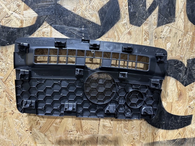 MAZDA KB7W5553002 в наличии Черновцы