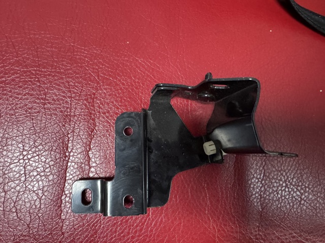 KD4561470 MAZDA купить в Ужгород