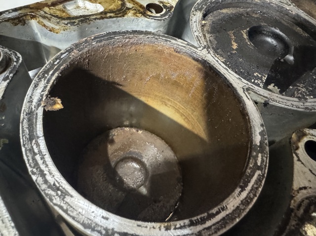 MAZDA PX1310300A в наличии Львов