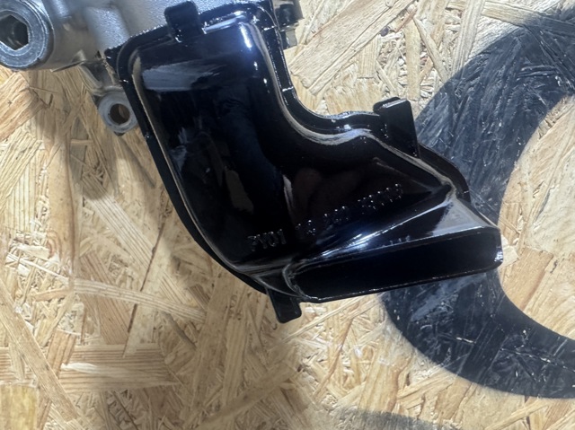 Маслоприемник PY0114240 MAZDA
