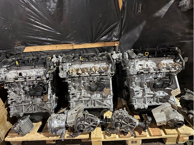 Двигатель голый PYZC02300 MAZDA