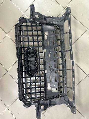 Облицовка радиатора 8R0853651AFT94 VAG