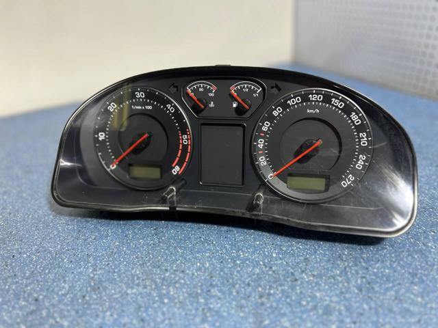 3U0920810A VAG Панель приборов купить в Чернигов