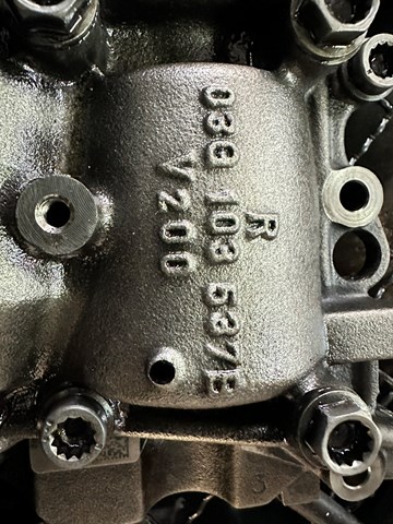03G103537B VAG Масляный насос купить в Харьков