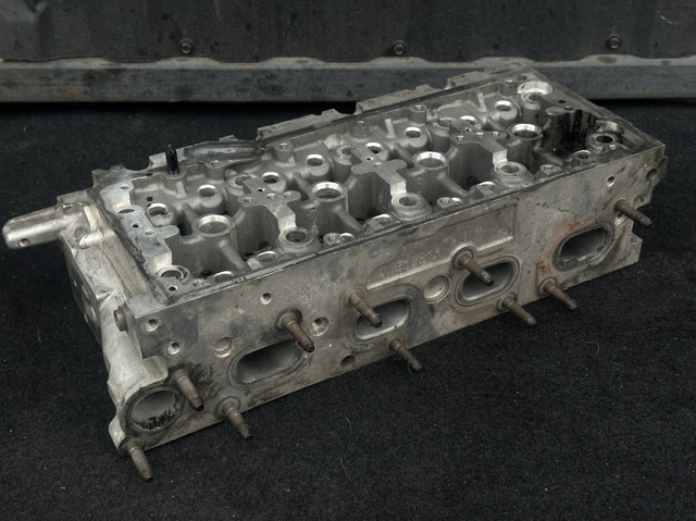 04L103064C VAG ГБЦ купить в Киев