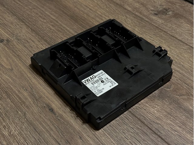 5K0937086 VAG купить в Хмельницкий