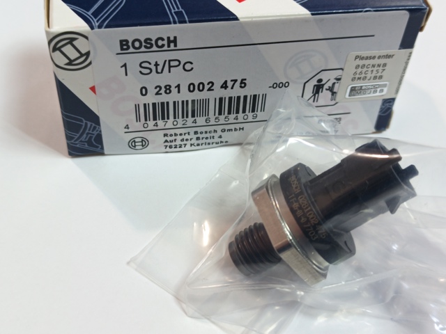 Датчик давления топлива 0281002475 BOSCH