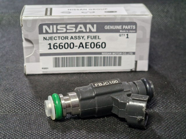 Форсунка впрыска топлива 166005L701 NISSAN