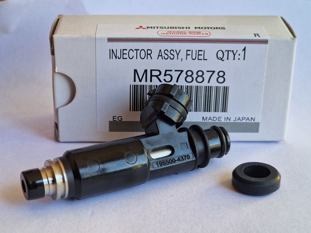 MITSUBISHI 1955004370 Форсунка впрыска топлива в наличии Черкассы