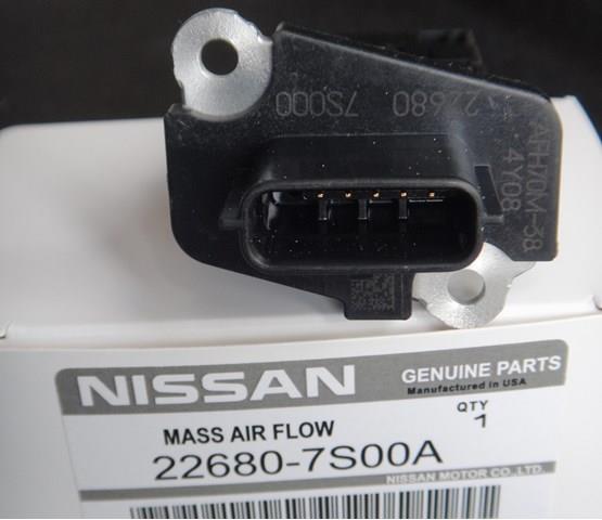 Датчик воздуха на впуске 226807S00A NISSAN