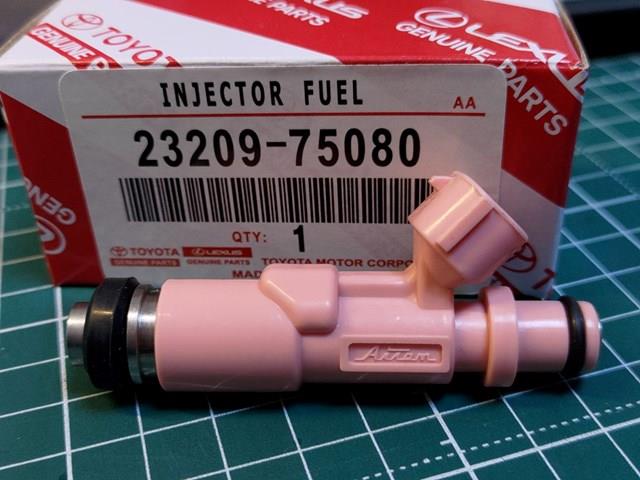 Топливные форсунки 2325075080 TOYOTA