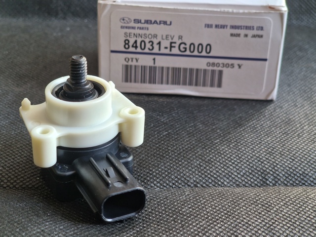 84031FG000 SUBARU Датчик уровня положения кузова задний купить в Николаев