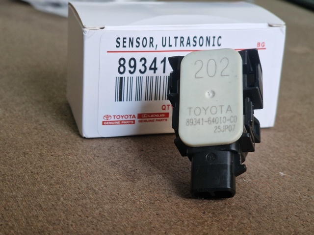 Задние парктроники 8934164010 TOYOTA