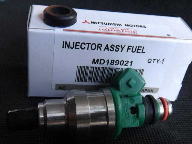Форсунка впрыска топлива MD189021 MITSUBISHI