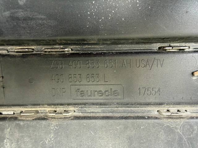 Решетка радиатора 4G0853651 VAG