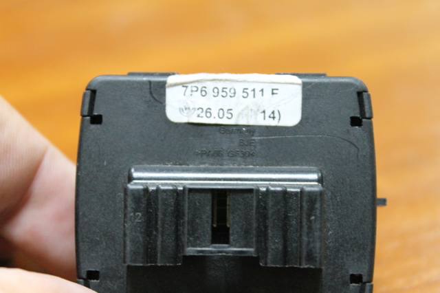 VAG 7P6959511F в наличии Каменское