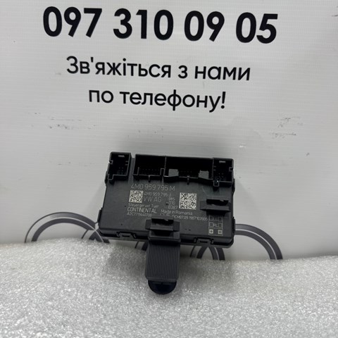 Блок комфорта задней двери 4M0959795M VAG