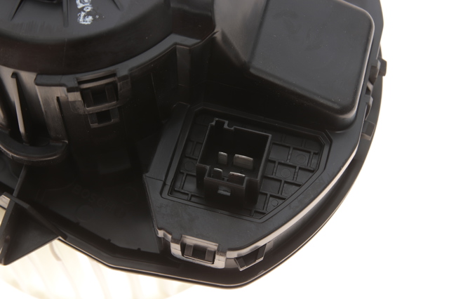 0130115804 BOSCH Вентилятор печки купить в Тернополь