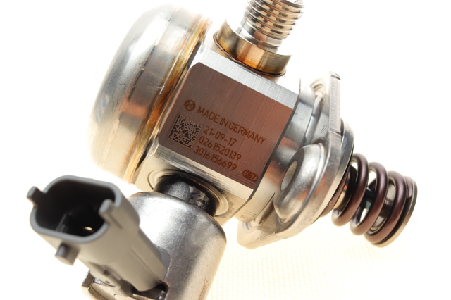 Насос топливный высокого давления 0261520139 BOSCH