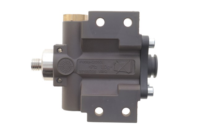 BOSCH 0444011028 Форсунка впрыска AD BLUE в наличии Киев