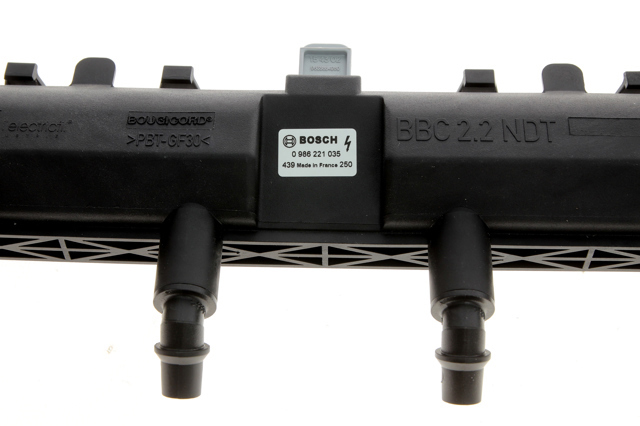 BOSCH 0986221035 Катушка зажигания в наличии Одесса