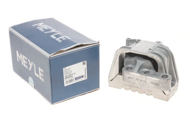 1001990112 Правая подушка двигателя купить Чернигов