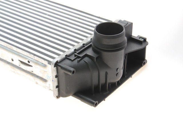 30004582 VAN WEZEL Интеркулер купить в Кривой Рог