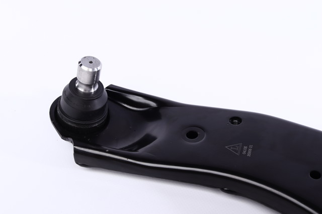 3590601 Рычаг передней подвески нижний левый купить Черновцы