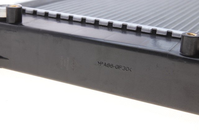 NRF 50528 Радиатор охлаждения двигателя в наличии Винница