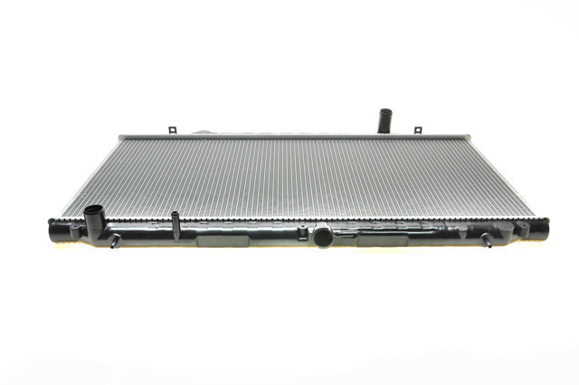 NRF 53830 Радиатор охлаждения двигателя в наличии Днепр