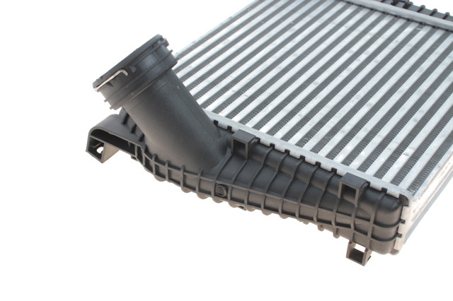 58004263 VAN WEZEL Интеркулер купить в Черновцы