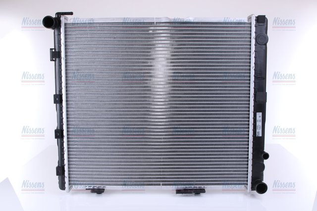 NISSENS 62696A Радиатор охлаждения двигателя в наличии Киев