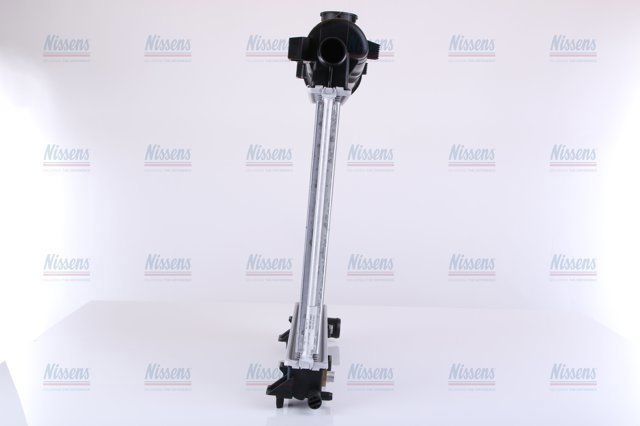 Радиатор охлаждения 62708A NISSENS