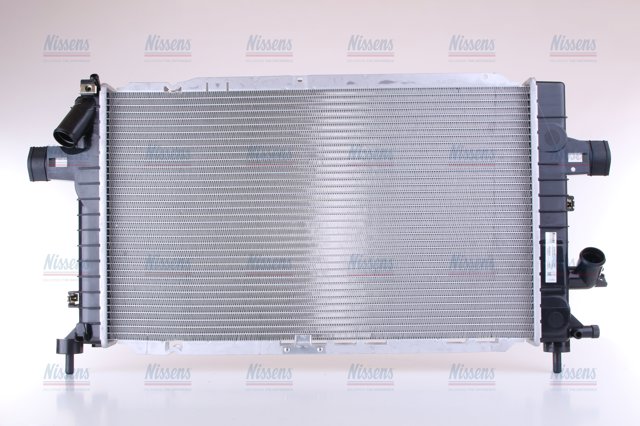NISSENS 63029A Радиатор охлаждения двигателя в наличии Житомир