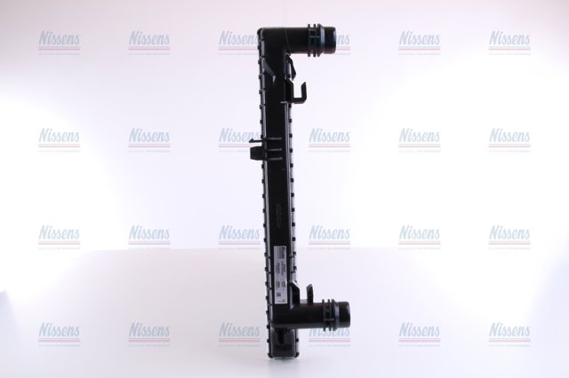 NISSENS 65303 Радиатор охлаждения двигателя в наличии Чернигов