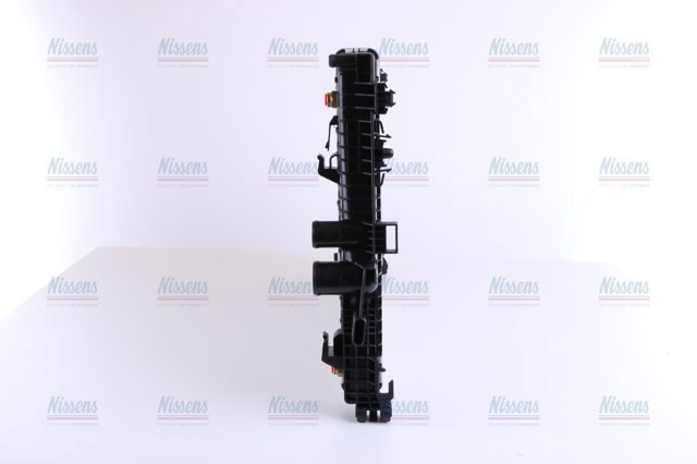 NISSENS 67174 Радиатор охлаждения двигателя в наличии Киев