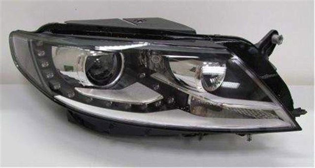 MAGNETI MARELLI 711307024164 Левая фара в наличии Киев