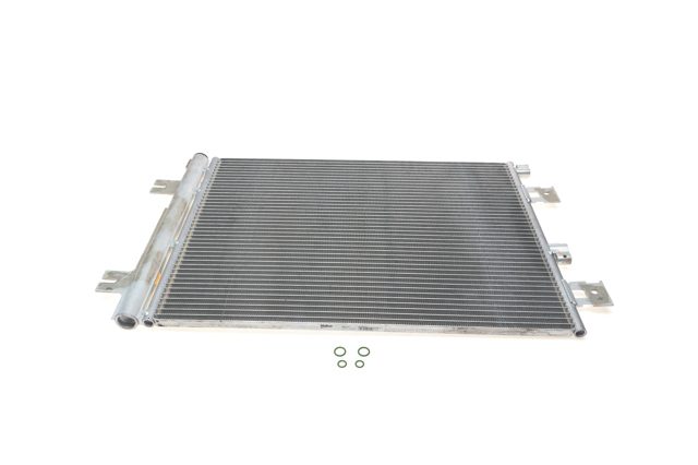 814077 VALEO Радиатор кондиционера купить в Чернигов