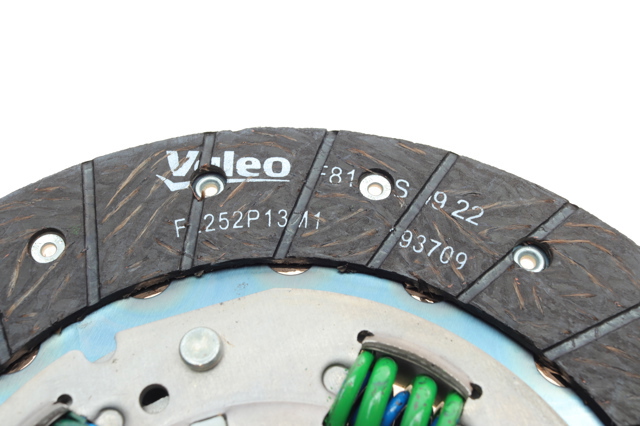 Сцепление и комплектующие 826207 VALEO