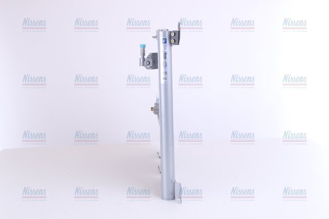 NISSENS 94768 Радиатор кондиционера в наличии Житомир