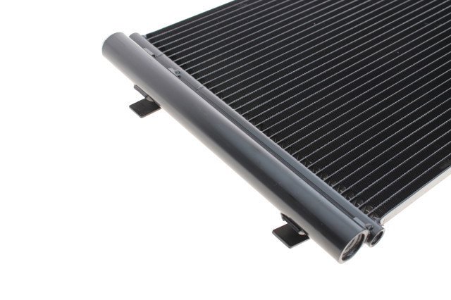 MAHLE AC630000S Радиатор кондиционера в наличии Каменское