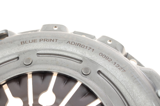 BLUE PRINT ADP153083 Комплект сцепления в наличии Ровно