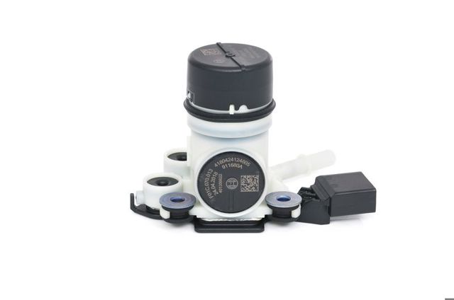 BOSCH F01C600268 Насос AD BLUE в наличии Харьков