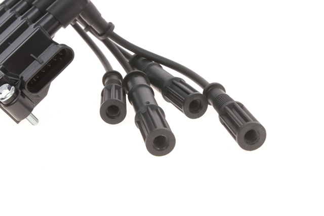 DELPHI GN1049212B1 Катушка зажигания в наличии Ужгород