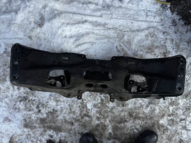 SUBARU 20101AG050 Балка передней подвески (подрамник) в наличии Павлоград