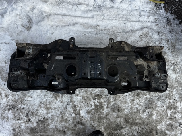 Подрамник передней подвески 20101AG050 SUBARU