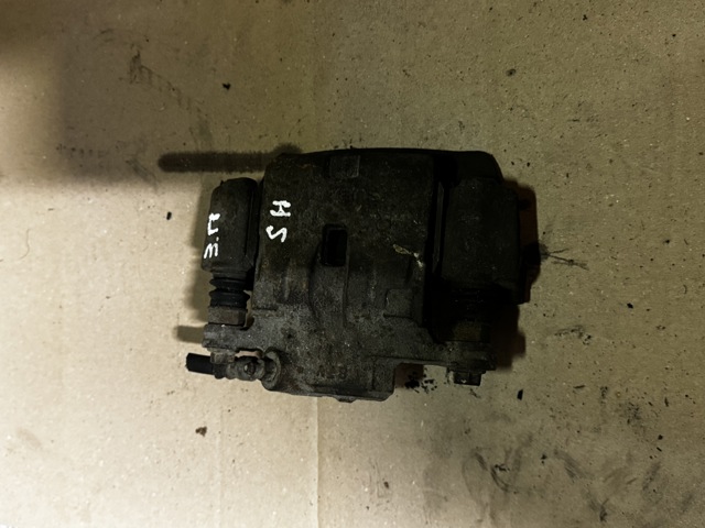 Суппорт тормозной задний правый 26692FG000 SUBARU